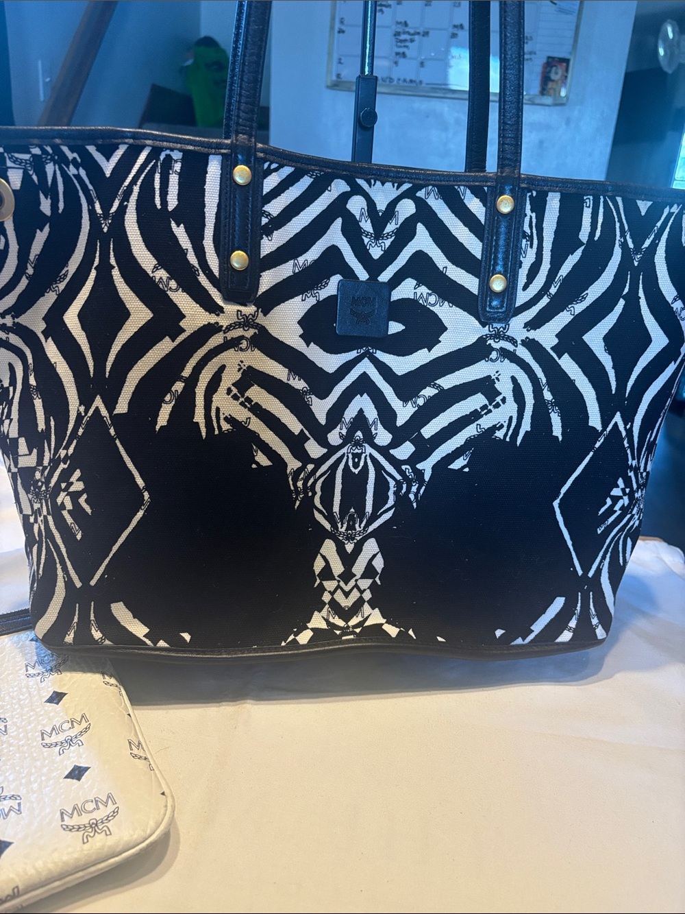 MCM limited edition reversibleBlack & White Patterned Tote with limited Pouch - Picture 3 of 17